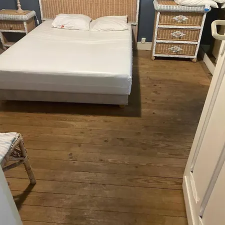 Maison A 800mn De La 度假居